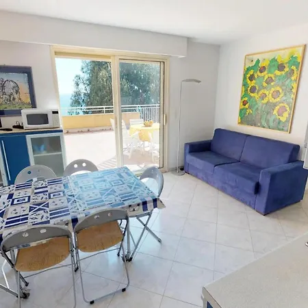 26tl - 3p Climatise Avec Parking Et Terrasse *